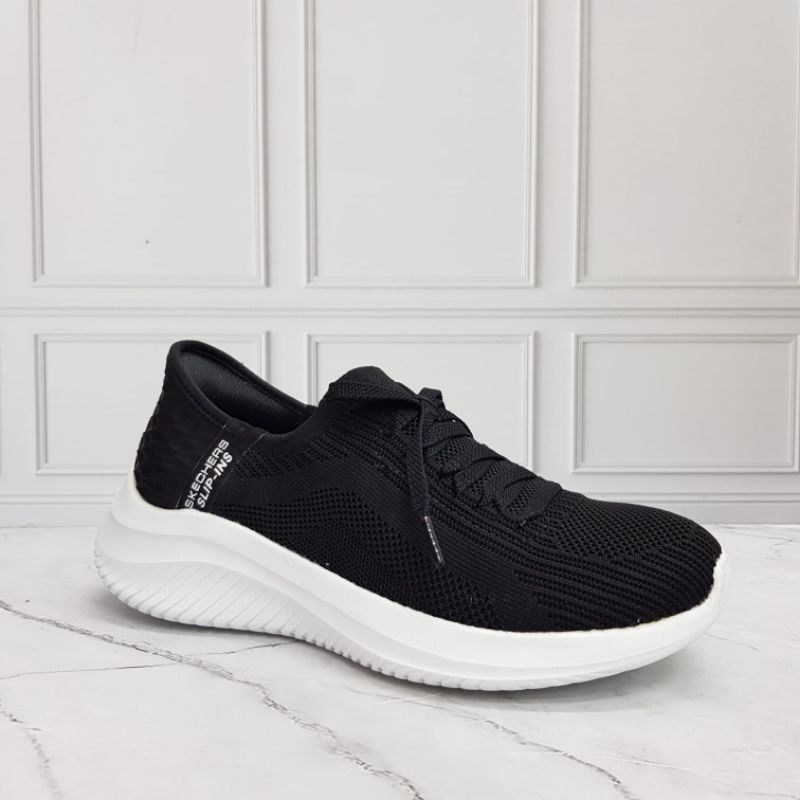 Skechers slip in ultra