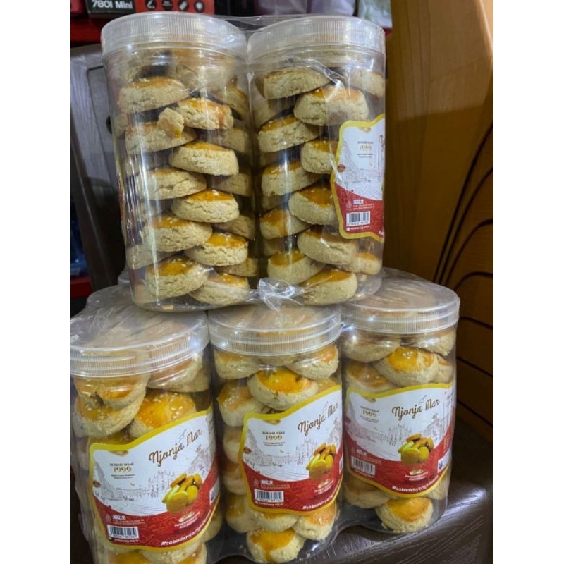 

kue kacang premium binbon boleh adu rasa ya besti berat bersih 470gr SANGAT COCOK UNTUK KADO / HADIAH / HAMPERS DLL FL BAGUS CANTIK TOP VIRAL TERLARIS MURAH READY PEKANBARU RIAU INDONESIA BISA COD INSTANT CUS ORDER NOW STOCK TERBATAS PROMO FREE ONGKIR