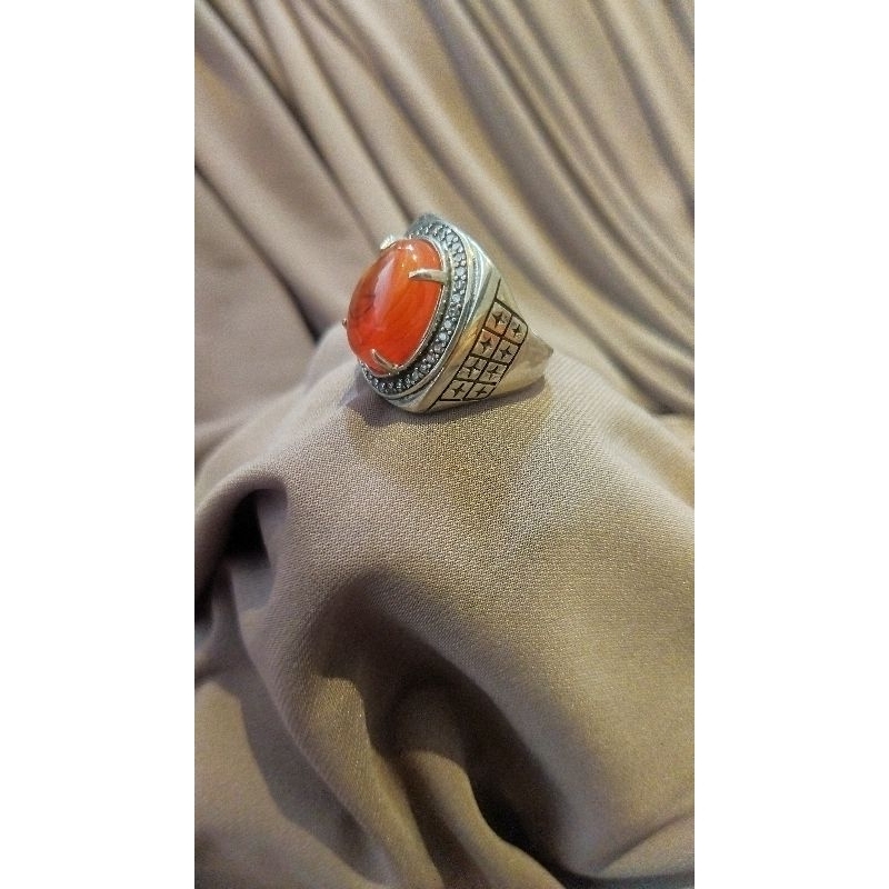 Cincin Akik Yaman Madu