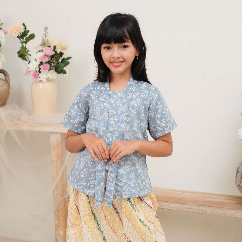 Kebaya Anak Kutu Baru Katun Jepang Gendhis Grey by Khalisa Batik
