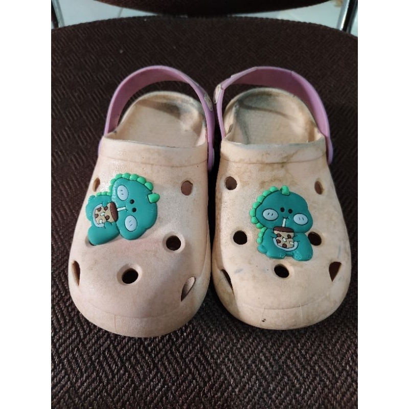 sendal karet anak preloved