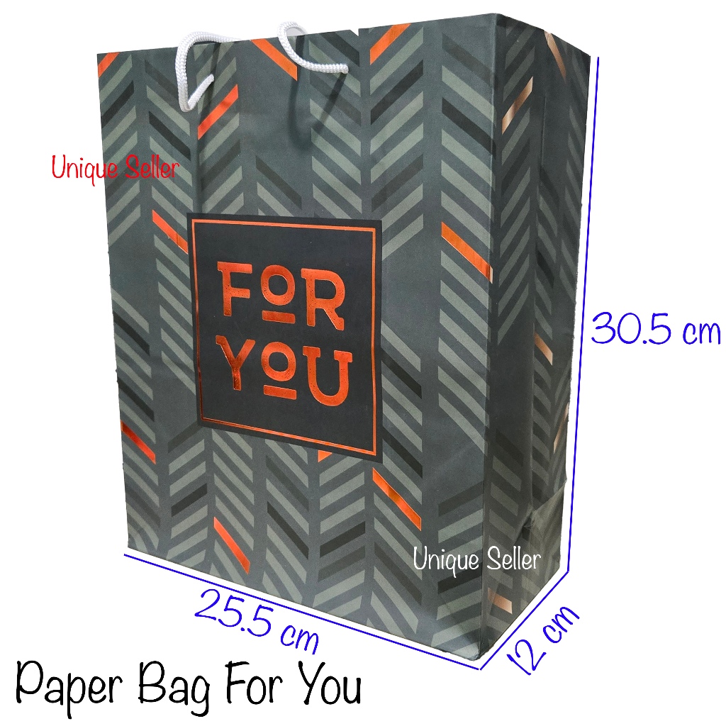 

Paper Bag Goodie Hand Bag Tas Kertas Kado Souvenir Hadiah Acara Ulang Tahun Ultah Happy Birthday For You Hijau 25.5x12x30.5 cm / Tas Hadiah Kado Souvenir Acara Ulang Tahun Ultah Happy Birthday For You Hijau Army / Tas Kertas Tali Paper Bag Tali Untukmu