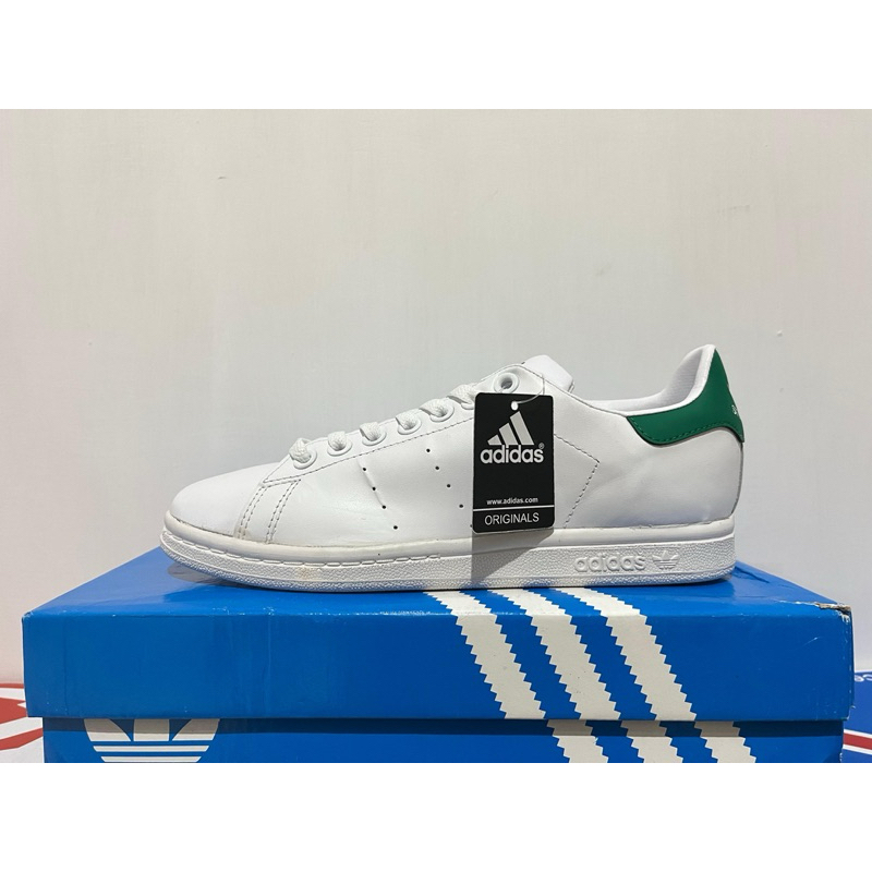 Sepatu ADIDAS STAN SMITH