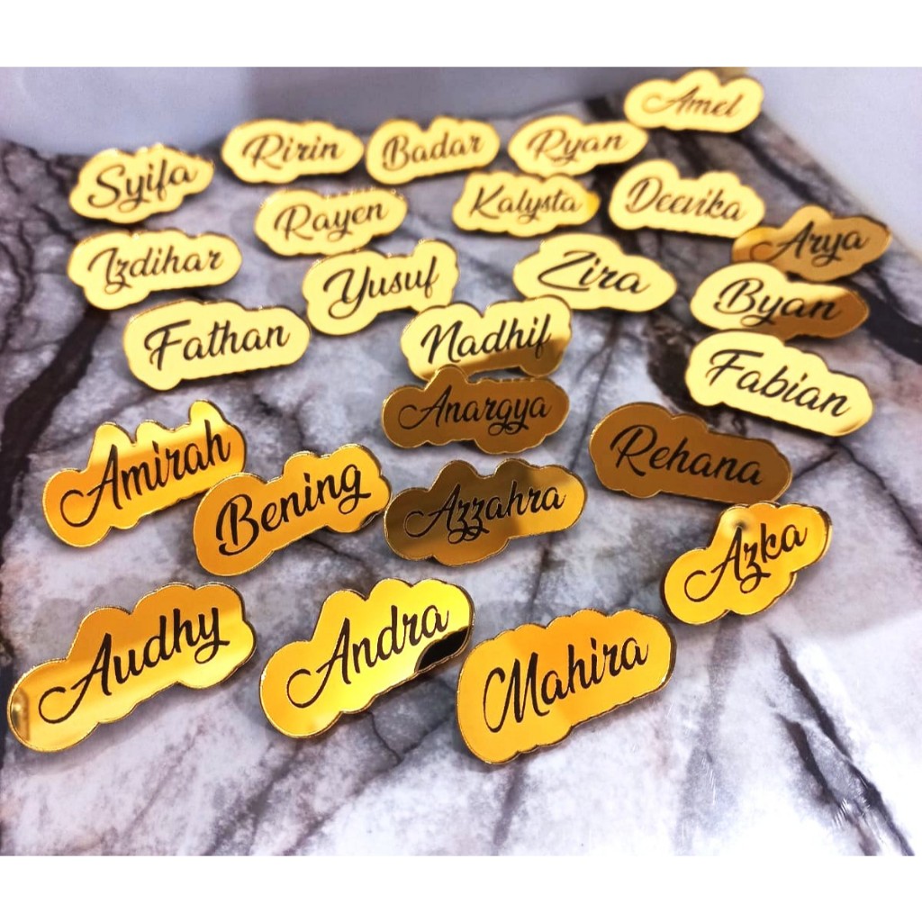 Bros Pin Akrilik nama custom 2 x 4 cm sekolah