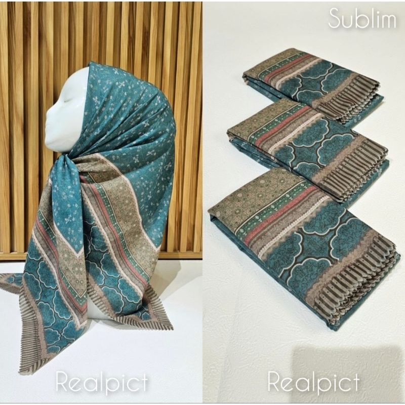 HIJAB SEGI EMPAT VOAL MOTIF GARIS TOSCA LIS COKELAT