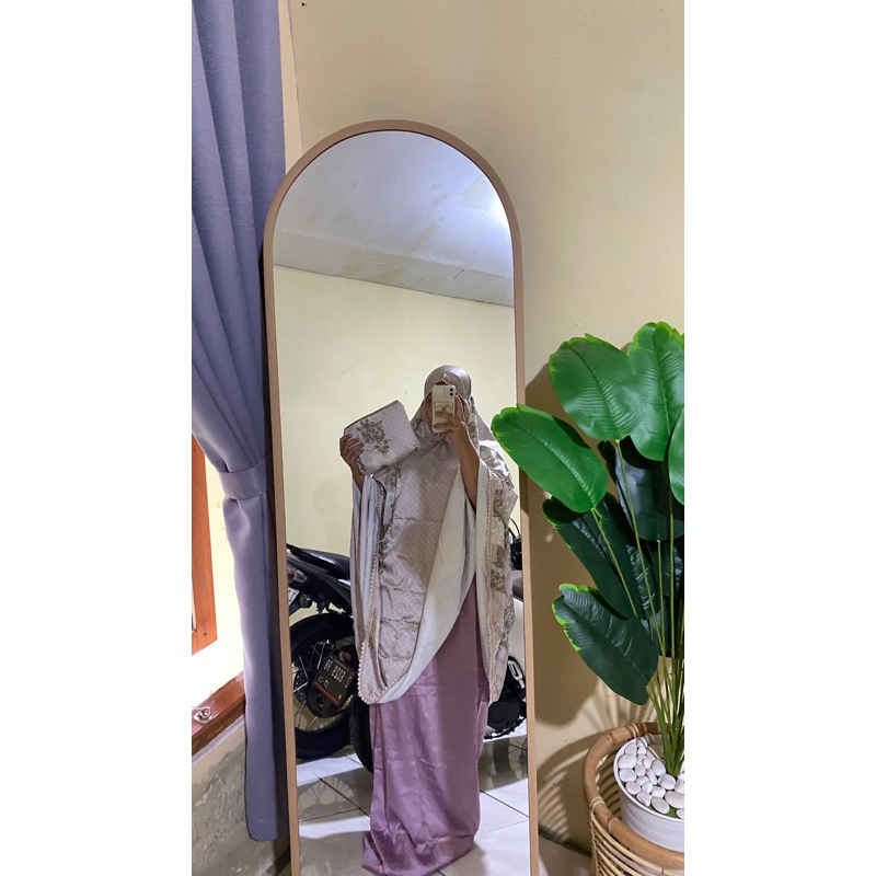 PRELOVED. Mukena Silk