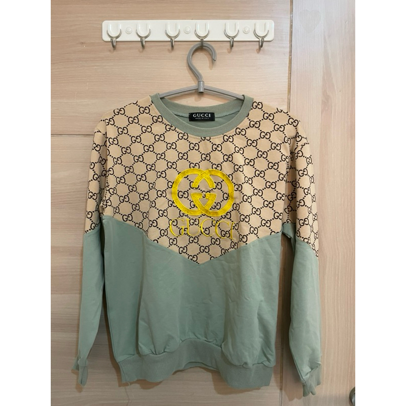 Preloved MG Sweater Hijau Gucci