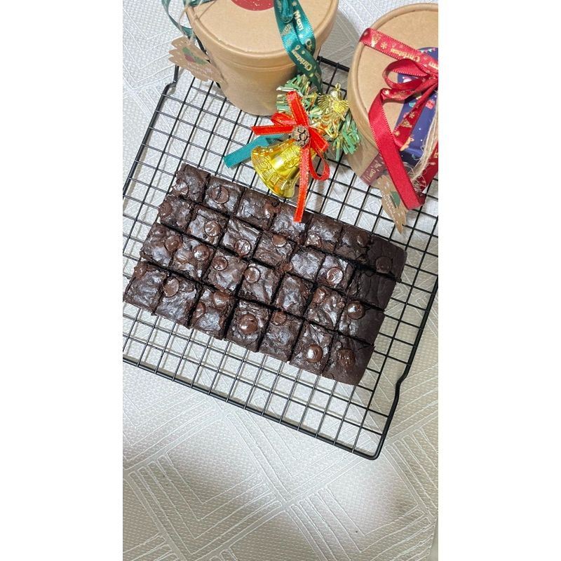 

Fudgy brownies - Fudgy brownies cup - bucket brownies - fudgy brownies bucket