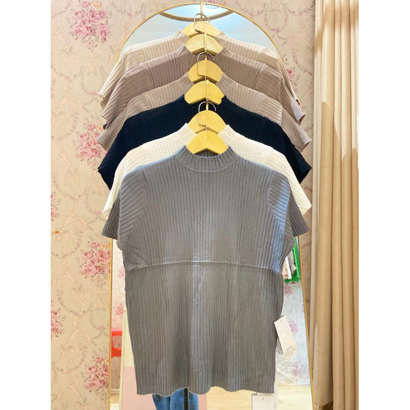 Kaos Rajut Lengan Pendek Wanita