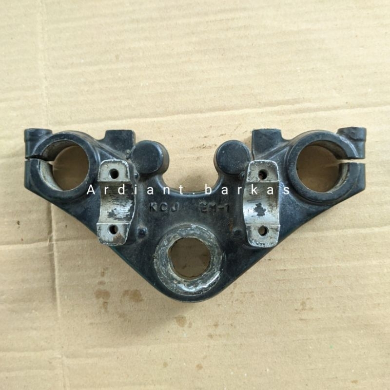 Segitiga atas honda tiger 2000 tiger lama kjc original