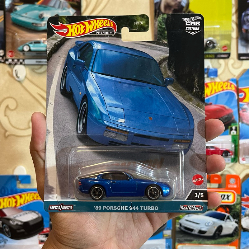 ‘89 Porsche 944 Turbo