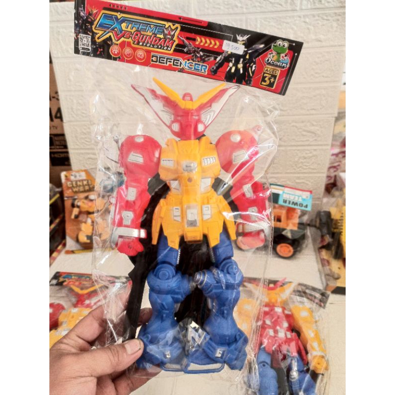 MAINAN ROBOT GUNDAM