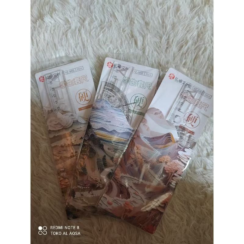 

Penggaris Set isi 4