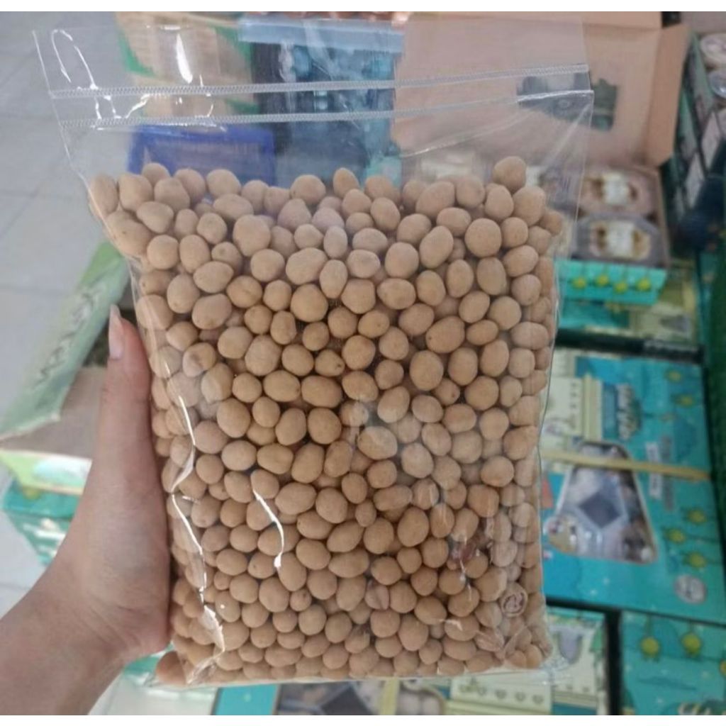 

READY KACANG MADU RENYAH DAN GURIH