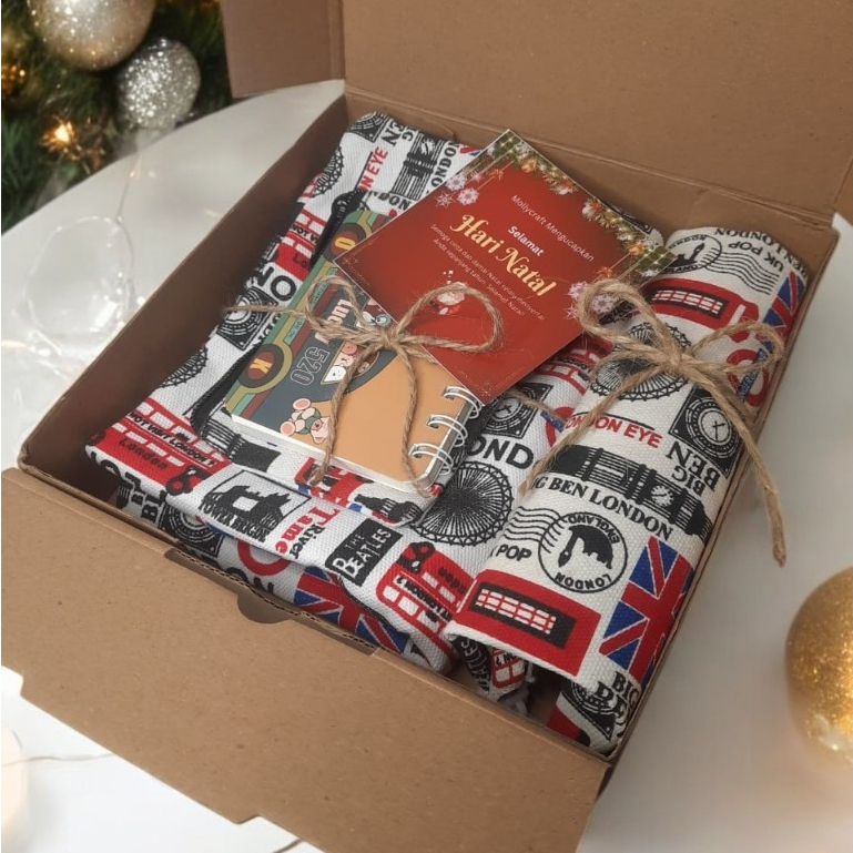 HAMPERS TAS/HAMPERS MURAH/PAKET HAMPERS TAS FREE BUKU NOTE/HAMPERS NATAL/HAMPERS ULANGTAHUN