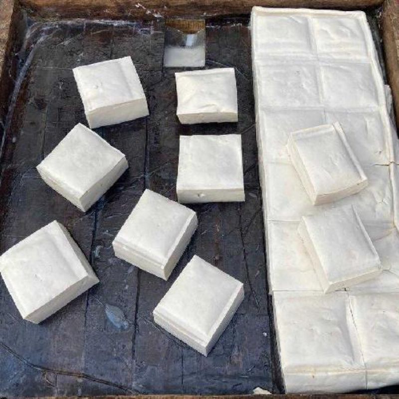 

Tahu Potong Kotak Empuk