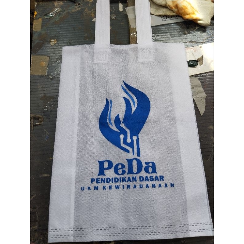 

Goodie bag sablon 30x40x8cm 75 gsm sablon