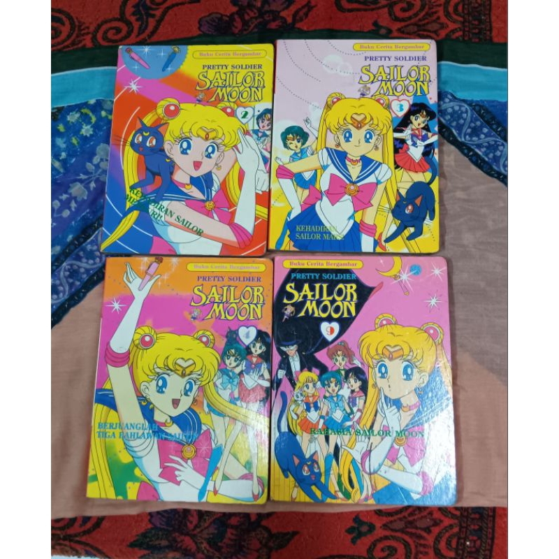 Komik Buku Sailor Moon Pretty Soldier