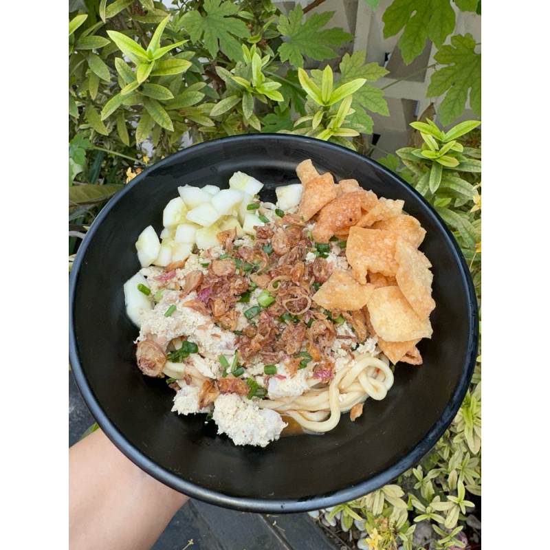 

Frozen Mie Ayam Cwie Mie