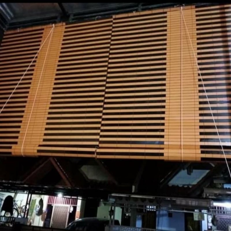 Tirai Kayu outdoor costum warna