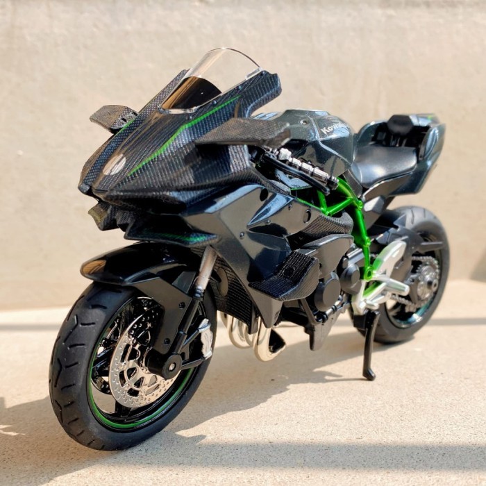 Diecast Motor Balap Gp Kawasaki 1:18 Miniature Diecast Motor Balap Yamaha Sport Ducati 12CM