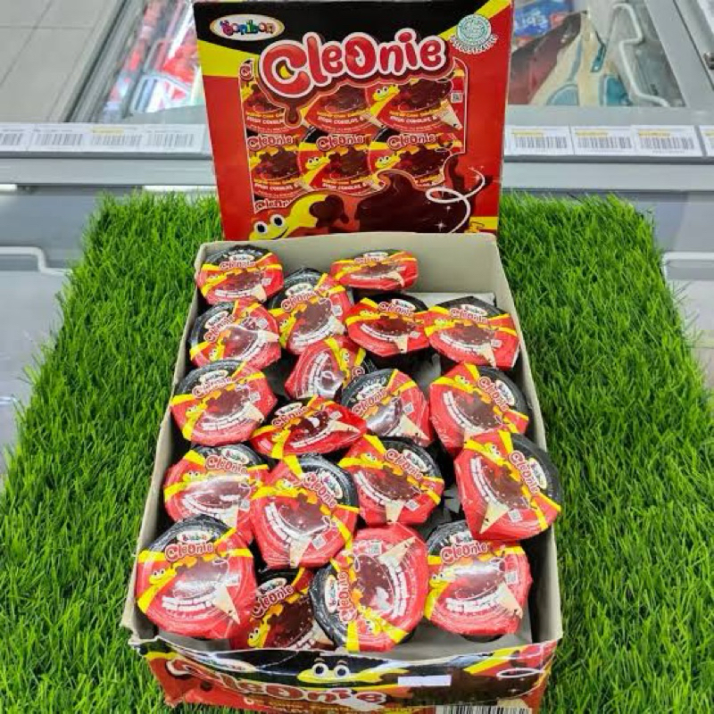 

CLEONIE WAFER CONE | CLEONIE BONIBON COKELAT [ 1 BOX ISI 30 PCS] | BONIBON CLEONIE WAFER CONE DENGAN KRIM COKLAT DAN SUSU