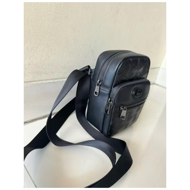 lacoste monogram print small crossover bag tas pinggang hitam black bahu shoulder clutch slempang or