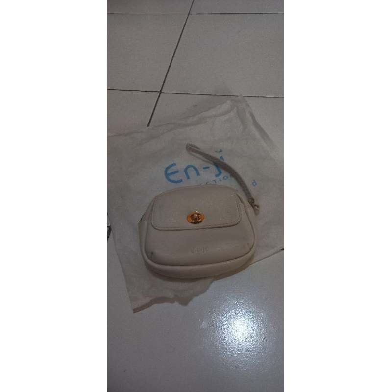 dompet enji