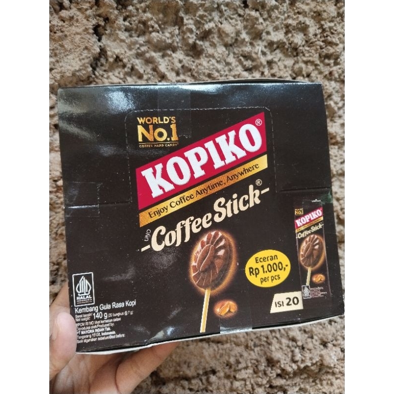 

Kopiko Coffee Stick 1 Box isi 20 Pcs