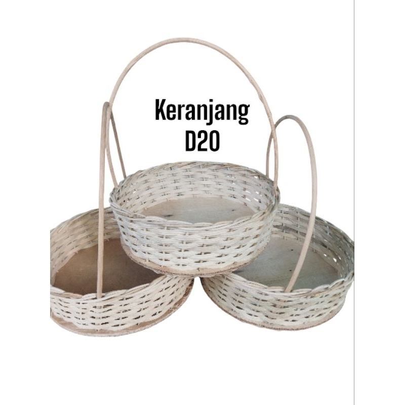 

keranjang rotan parsel d20