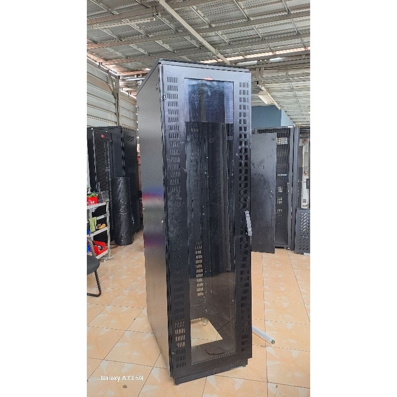 Rak Server 42u merk Nirax