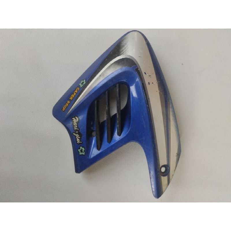 Sayap tangki kiri tiger revo original bekas