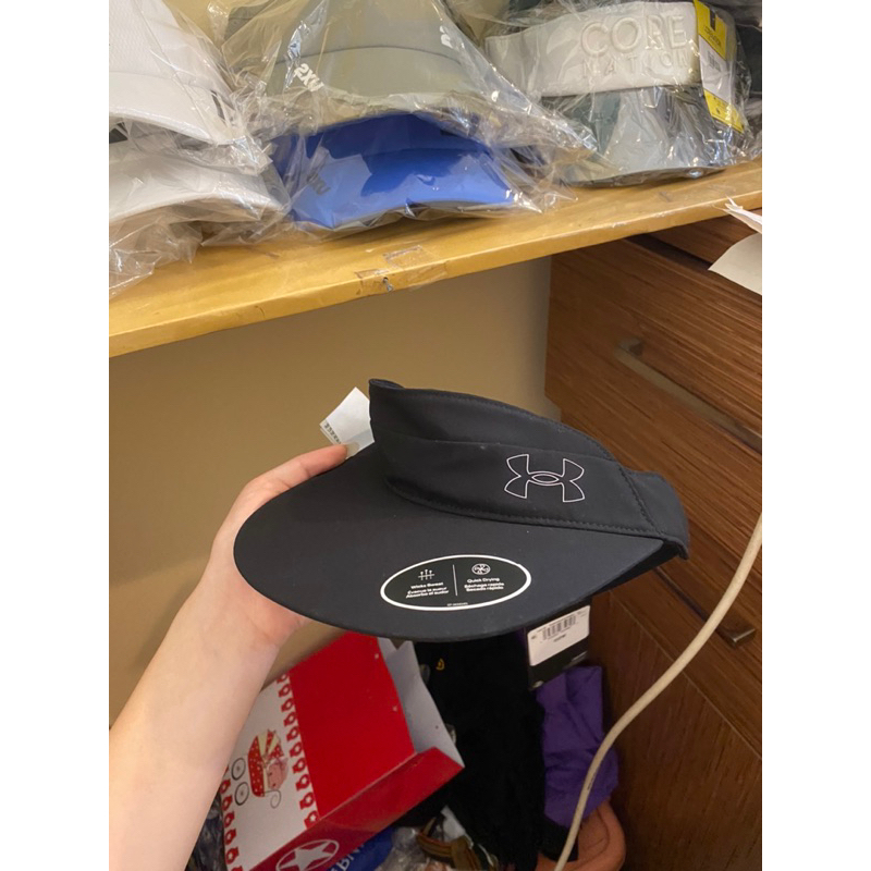 UNDER ARMOUR ORIGINAL Running/Golf Visor/Topi Olahraga Hitam