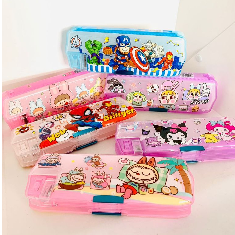 

TEMPAT PENSIL MAGNET FC-8090 LABUBU SPIDERMAN KUROMI (21.8x7.8x5) / KOTAK PENSIL / PENCIL CASE