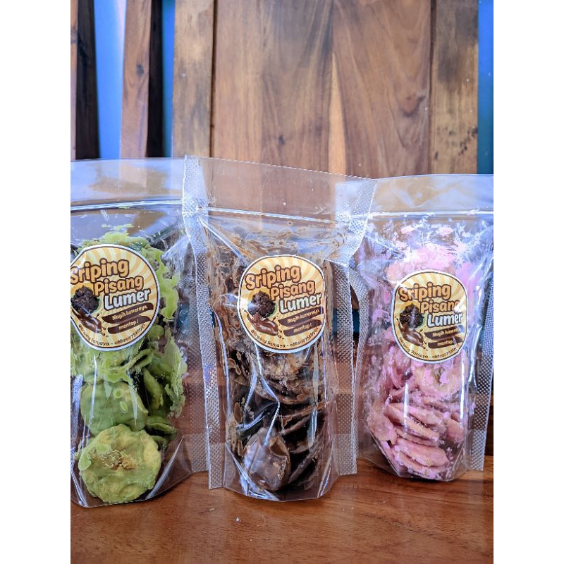 

KRIPIK PISANG LUMER coklat, strawberry, matcha, original 100gram