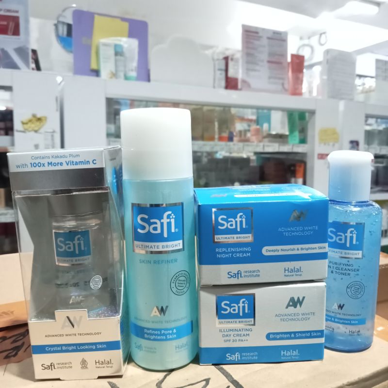 Safi Ultimate Bright (Paket Kulit Kering)