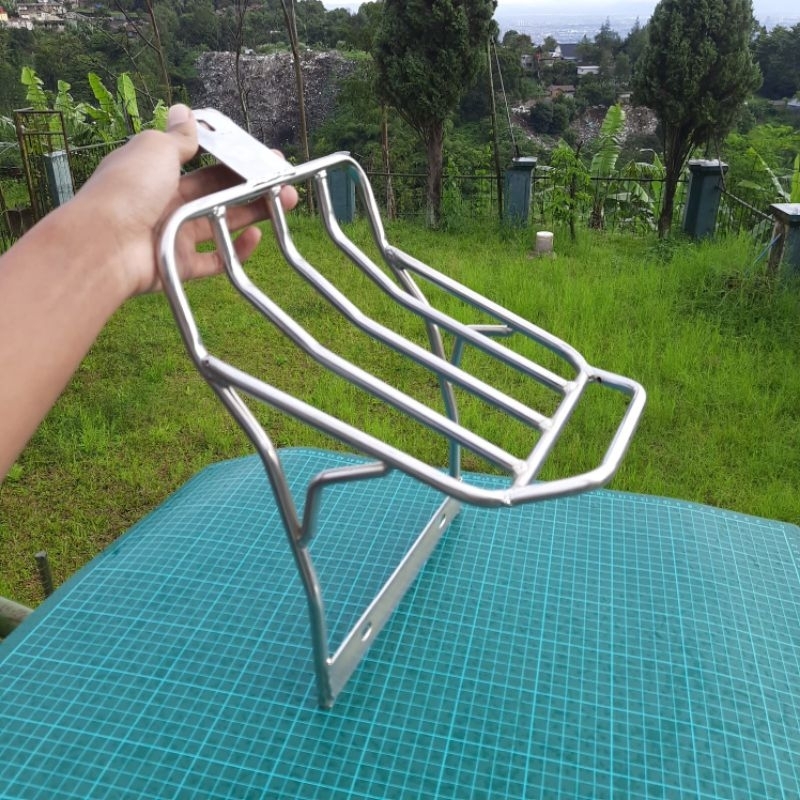 Backrack vespa sprint dan super minimalist