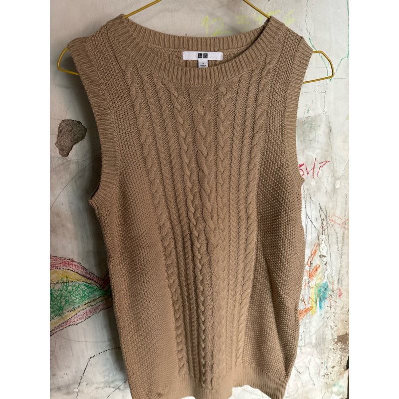 vest uniqlo