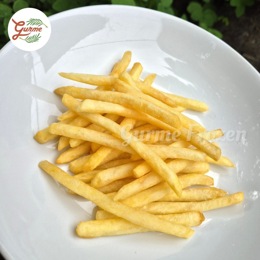 

Kentang Goreng Shoestring Beku Frozen French Fries 500 gr & 1 kg