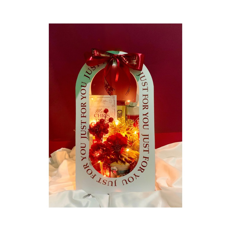 

Hampers Natal Jogja - MERRY DEALS HAMPERS