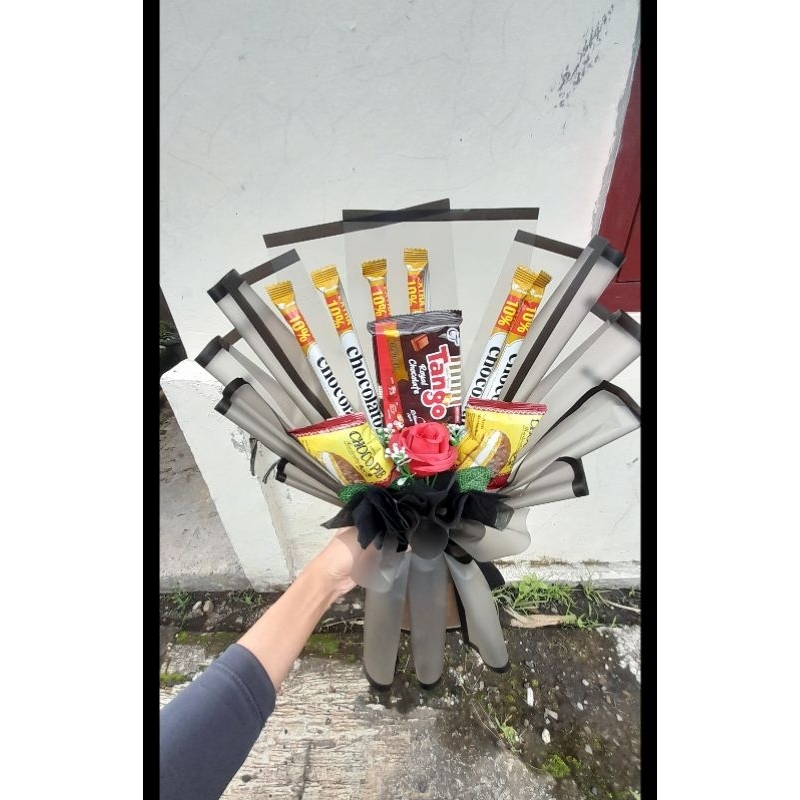 Buket Snack Coklat Buket snack murah Free Packing Kardus Buket Snack Wisuda
