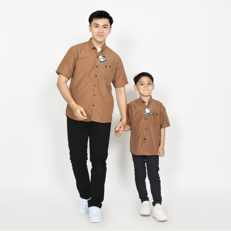 Kemeja polos couple ayah dan anak lengan pendek warna MOCCA