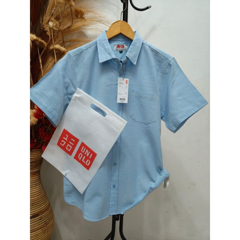 Kemeja Polos  Pria Lengan Pendek/Kemeja Pria Uniqlo Lengan Pendek Premium/Kemeja Kerah Casual/Kemeja