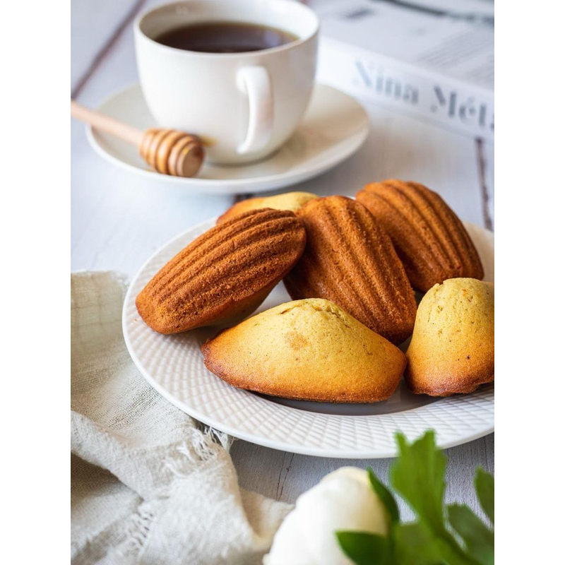 

Kue Kering Madeleine SATUAN & TOPLES