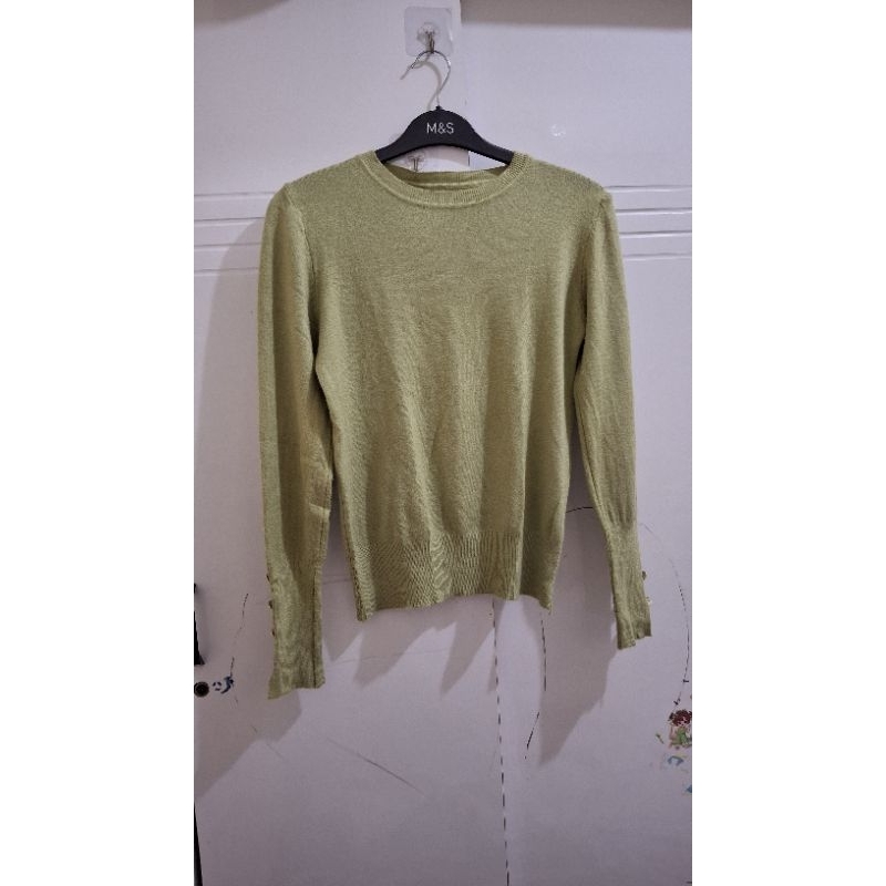 Sweater button knit warna hijau sage green rajut atasan wanita korean style