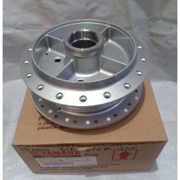 TROMOL BELAKANG YAMAHA FIZR ALFA VEGA LAMA SILVER ORIGINAL YAMAHA GENUINE PARTS