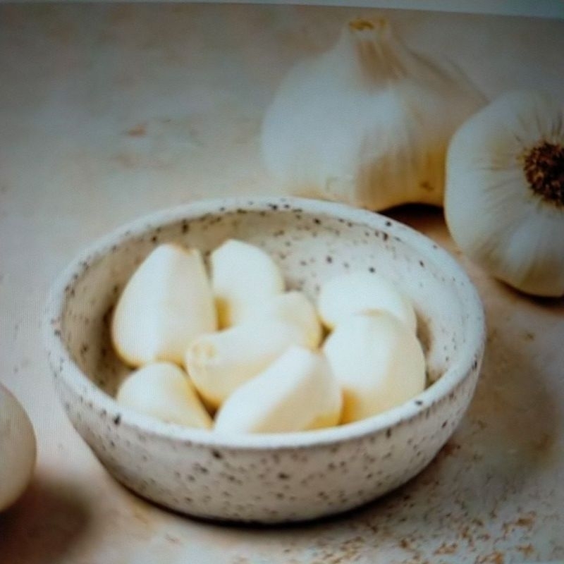 

BAWANG PUTIH KMASAN 800GR