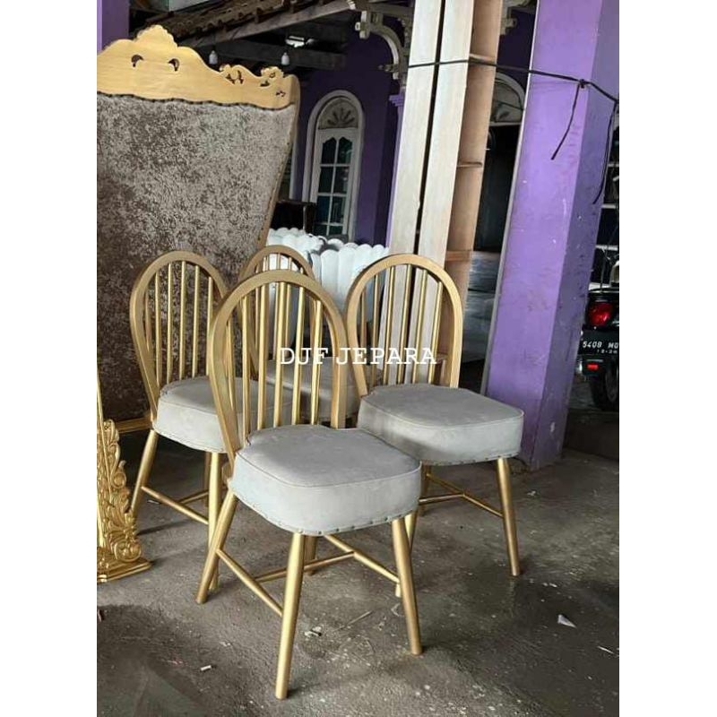 Kursi akad jari-jari / Kursi akad balon / Kursi pelaminan akad / sofa pelaminan akad