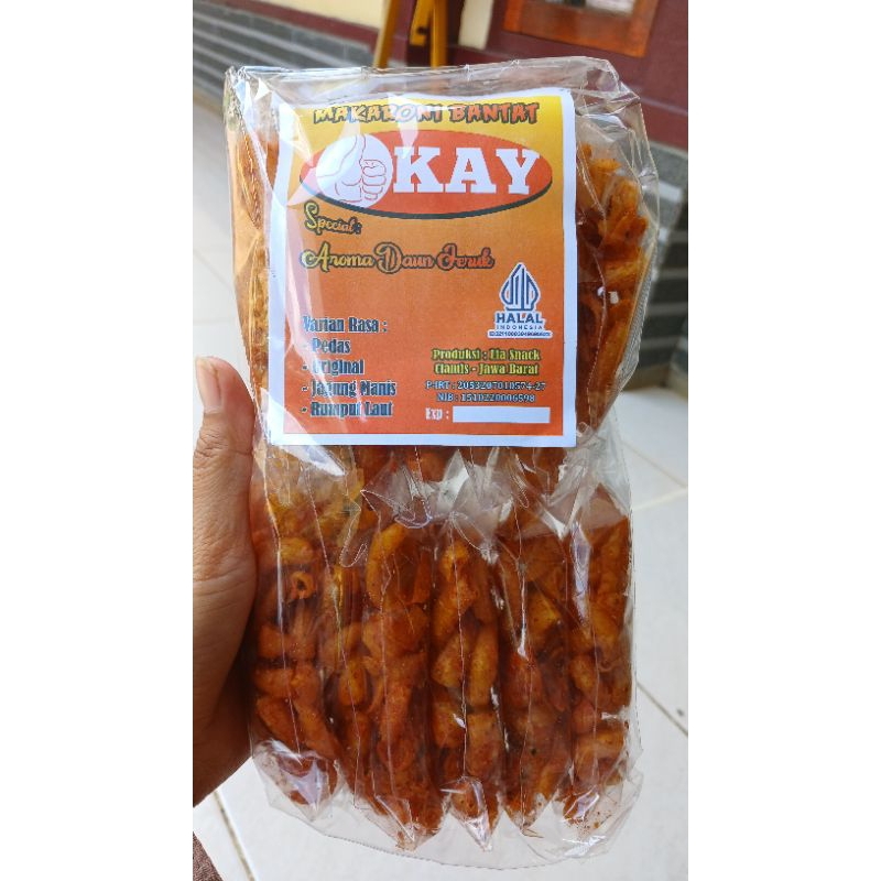 

MAKARONI PEDAS DAUN JERUK Rp 1000 SI 10pcs
