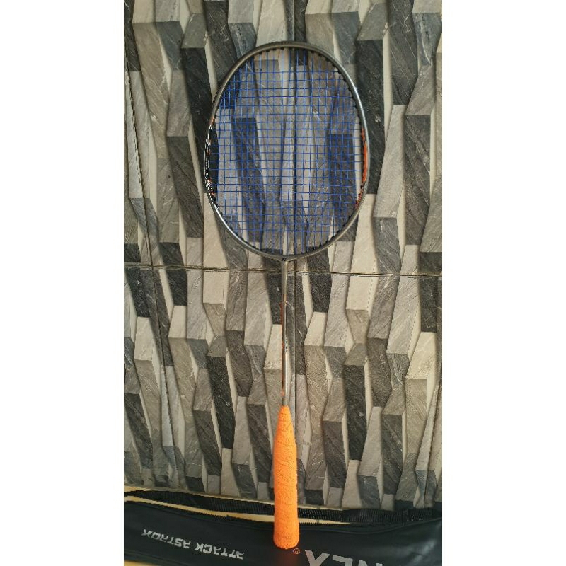 raket yonex duora 77